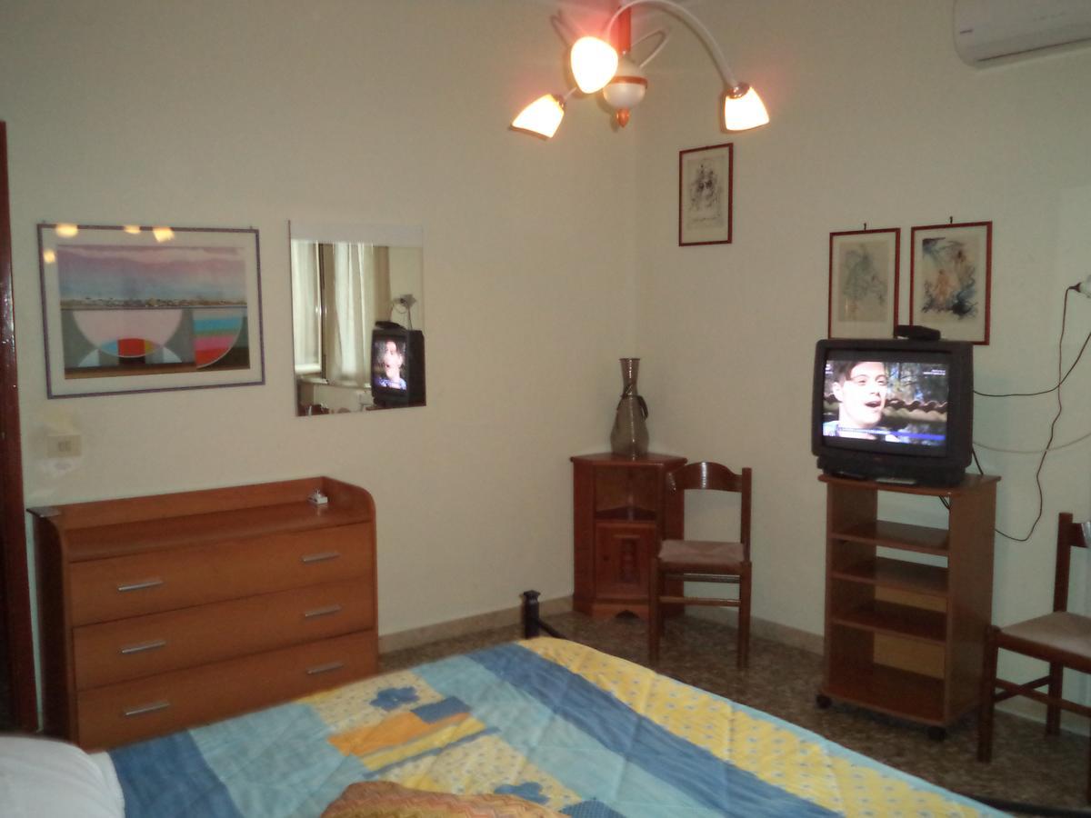 Amuni' Sicily Guest House Syracuse Ngoại thất bức ảnh